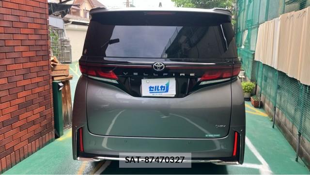 Toyota VELLFIRE 2025-06 8281680-1