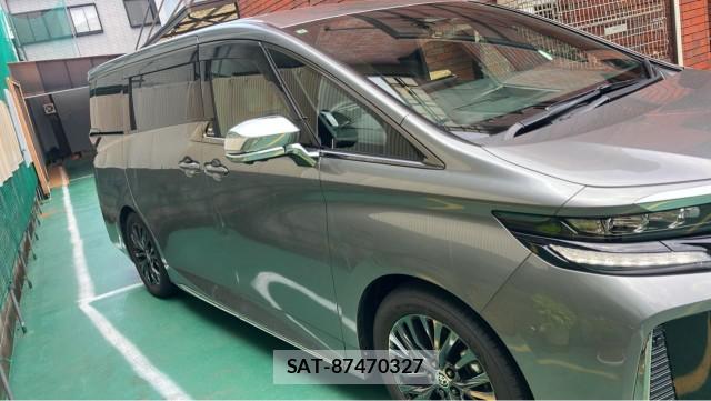 Toyota VELLFIRE 2025-06 8281680-3
