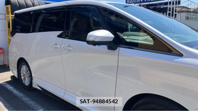 Toyota VELLFIRE 2025-04 8281828-3