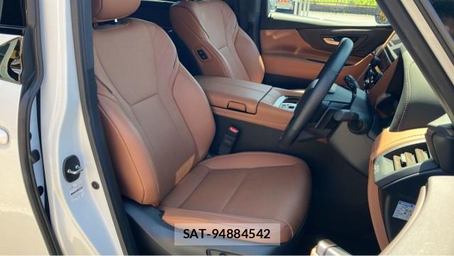 Toyota VELLFIRE 2025-04 8281828-5