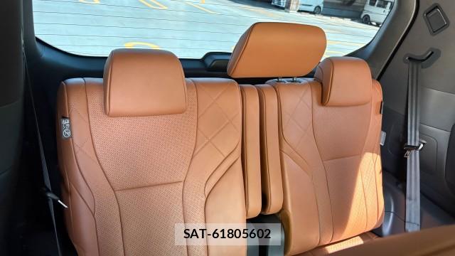 Toyota VELLFIRE 2023-09 8281861-6