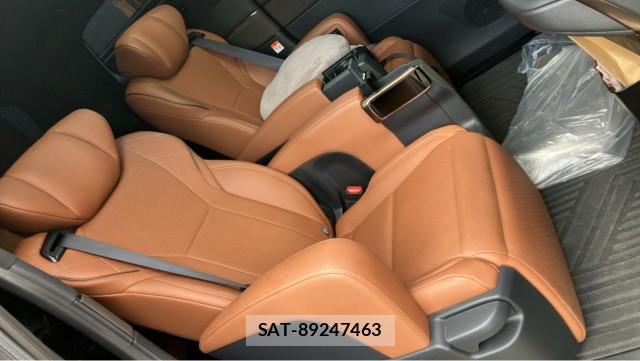 Toyota VELLFIRE 2024-12 8281917-6