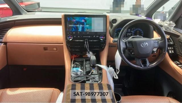 Toyota VELLFIRE 2023-09 8282017-2