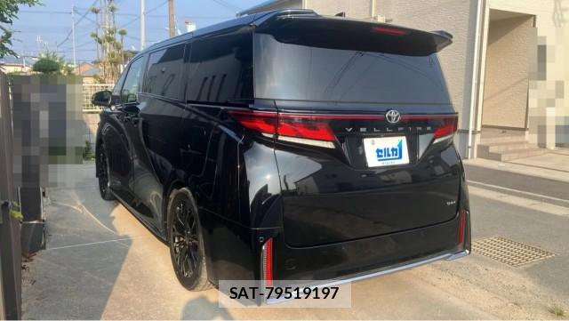 Toyota VELLFIRE 2023-09 8282102-13