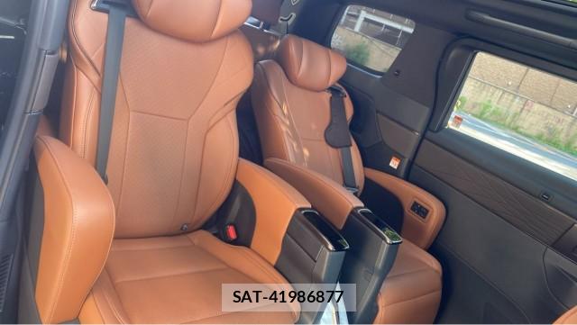 Toyota VELLFIRE 2024-02 8282339-6