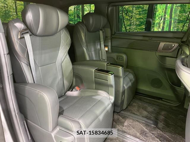 Toyota VELLFIRE 2026-05 8276693-8