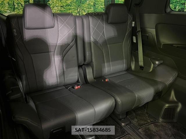 Toyota VELLFIRE 2026-05 8276693-9