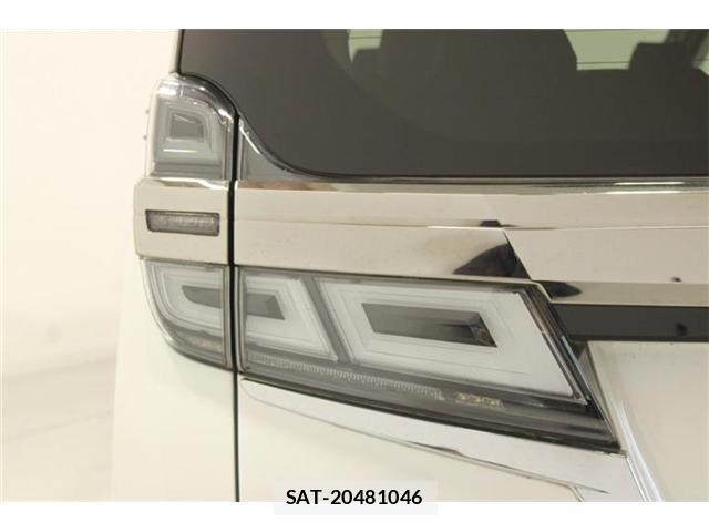 Toyota VELLFIRE 2018-10 8277351-18