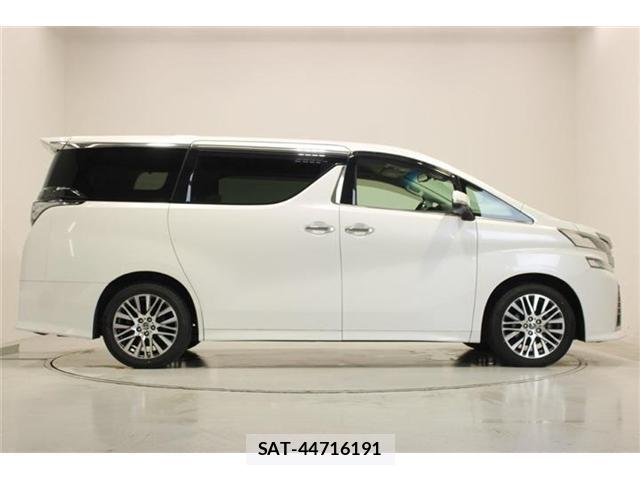 Toyota VELLFIRE 2016-06 8277361-13