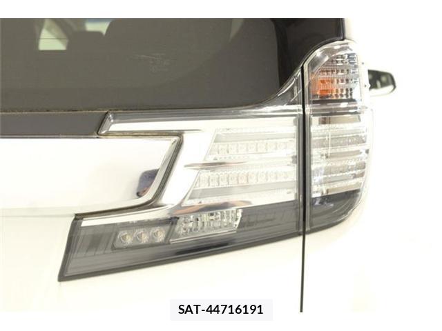 Toyota VELLFIRE 2016-06 8277361-18