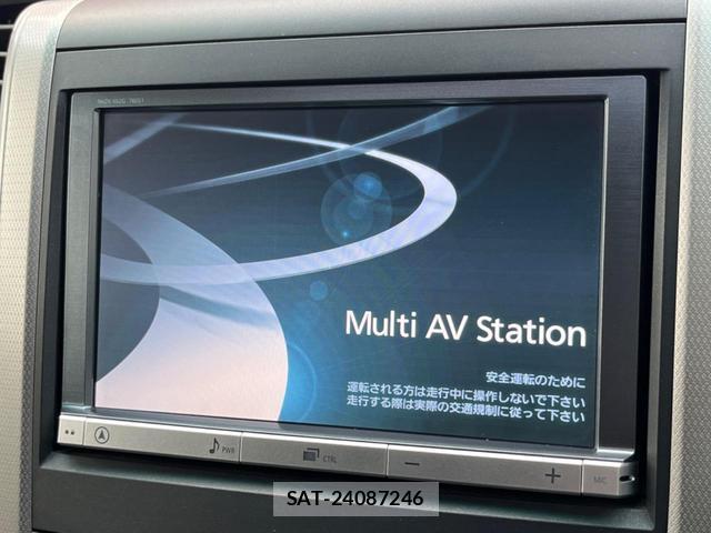 Toyota VELLFIRE 2013-09 8277490-3