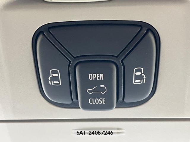 Toyota VELLFIRE 2013-09 8277490-6