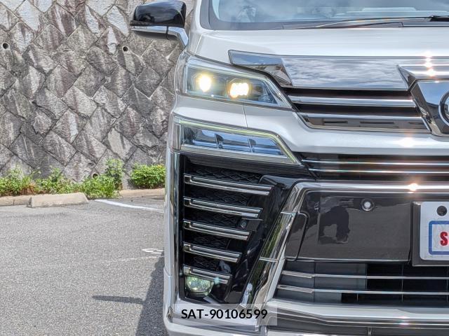 Toyota VELLFIRE 2019-07 8277556-1