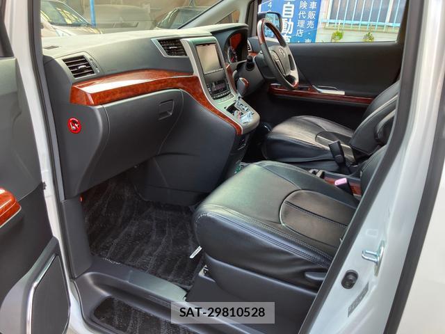 Toyota VELLFIRE 2011-02 8277837-17