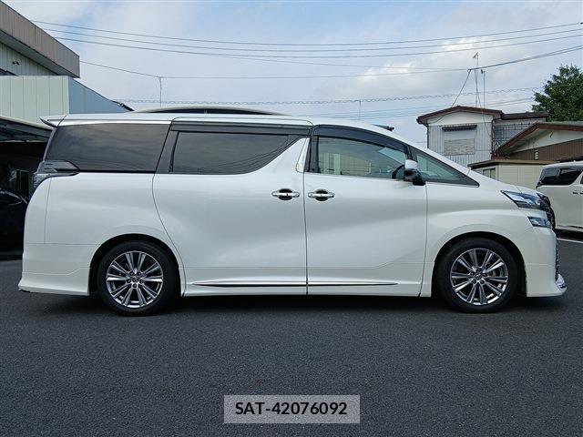 Toyota VELLFIRE 2017-03 8278085-7