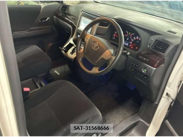 Toyota VELLFIRE 2012-09 8278374-2