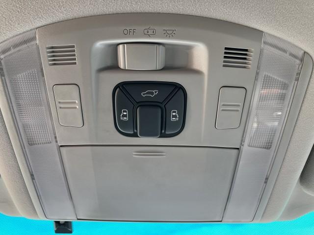 Toyota VELLFIRE 2009-06 8279005-3