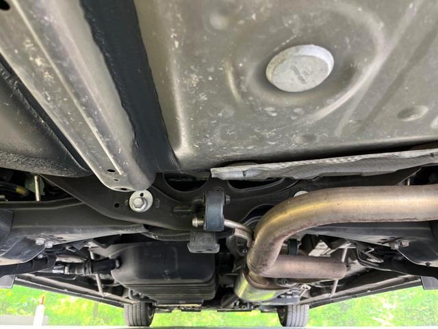 Toyota VELLFIRE 2018-02 8279312-19