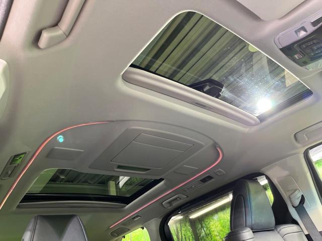 Toyota VELLFIRE 2018-02 8279312-3