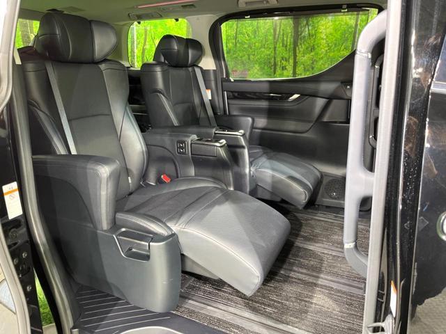Toyota VELLFIRE 2018-02 8279312-8