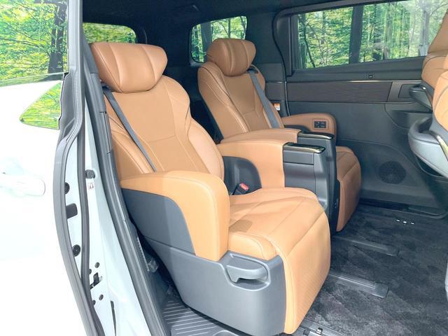Toyota VELLFIRE 2025-11 8279349-9