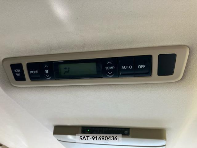 Toyota VELLFIRE 2013-09 8279655-9