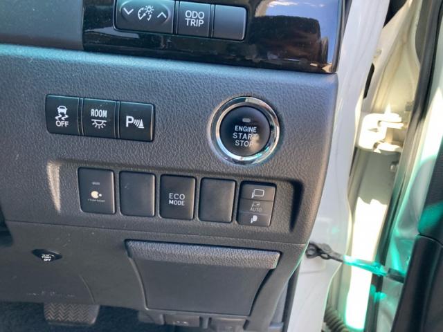 Toyota VELLFIRE 2013-09 8279667-17