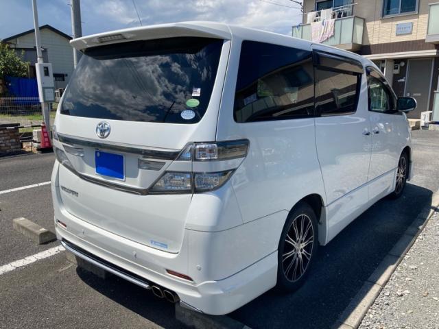Toyota VELLFIRE 2013-09 8279667-7