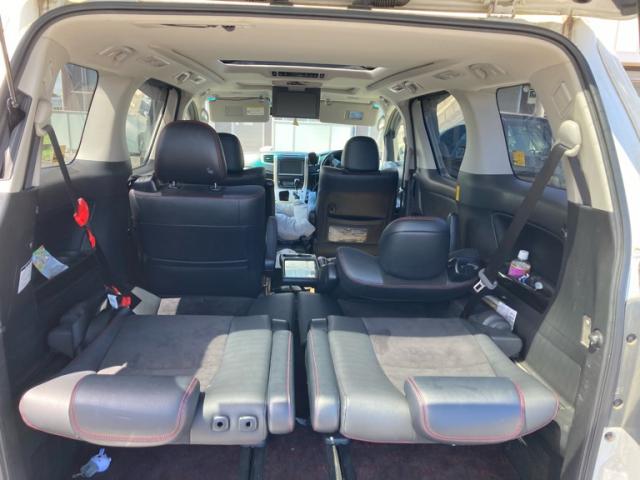 Toyota VELLFIRE 2013-09 8279667-8