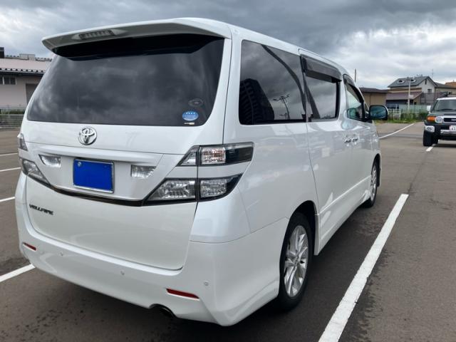 Toyota VELLFIRE 2009-11 8279724-2