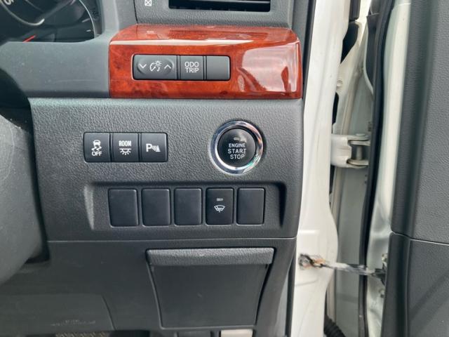 Toyota VELLFIRE 2009-11 8279724-8