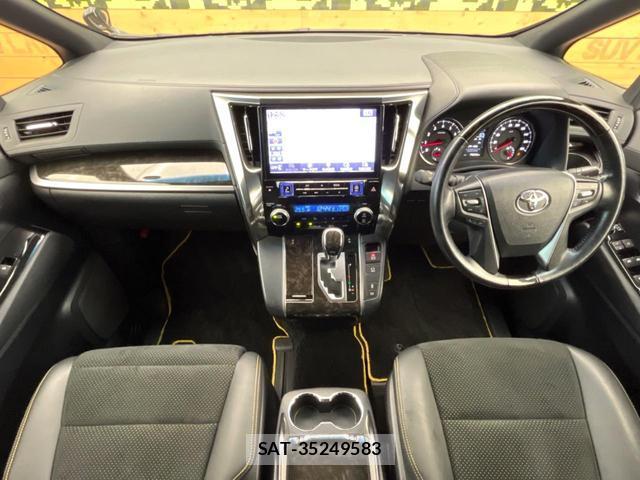 Toyota VELLFIRE 2016-12 8279803-1