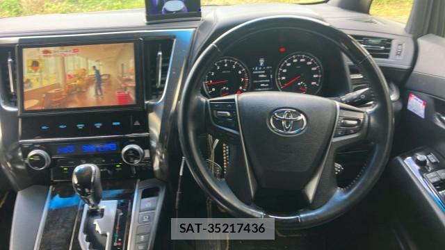 Toyota VELLFIRE 2017-11 8280494-16