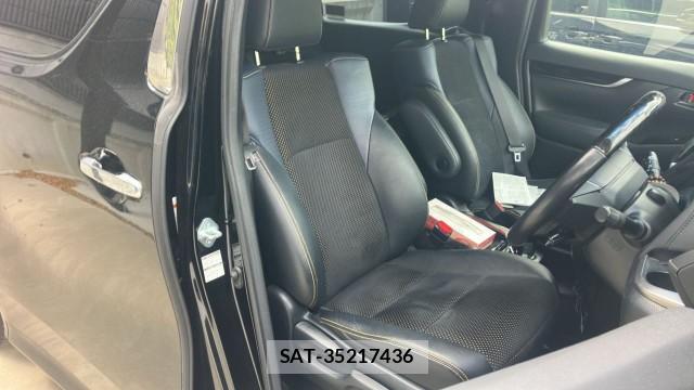 Toyota VELLFIRE 2017-11 8280494-5