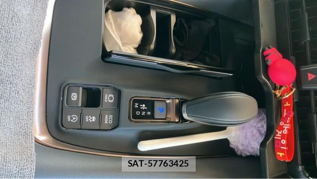 Toyota VELLFIRE 2025-11 8280514-13