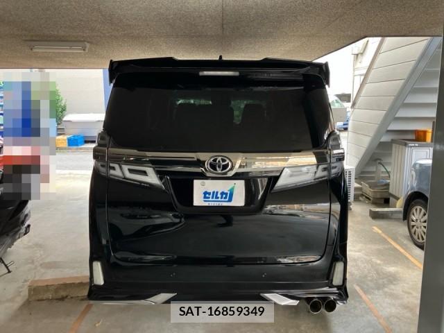 Toyota VELLFIRE 2015-10 8280571-1