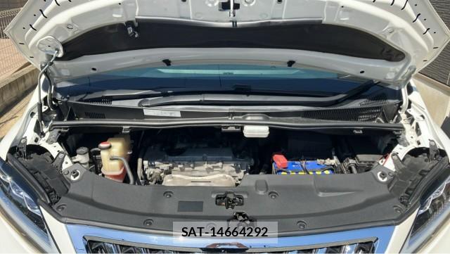 Toyota VELLFIRE 2017-03 8280664-7
