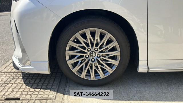 Toyota VELLFIRE 2017-03 8280664-8