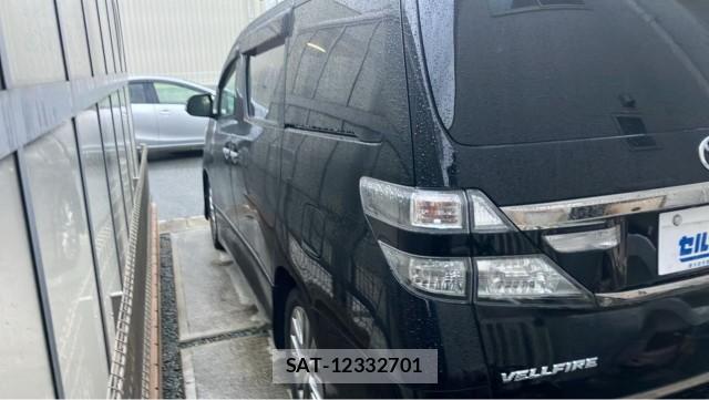 Toyota VELLFIRE 2013-10 8280720-10