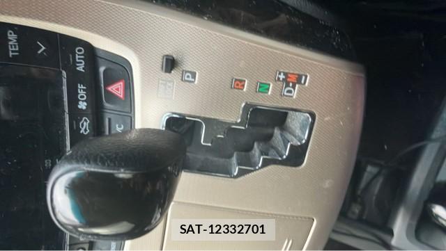 Toyota VELLFIRE 2013-10 8280720-14
