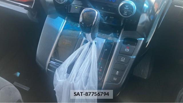 Toyota VELLFIRE 2017-07 8280965-14