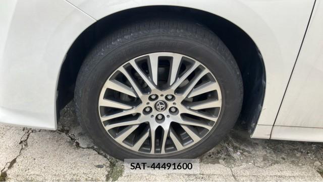 Toyota VELLFIRE 2017-10 8280969-8