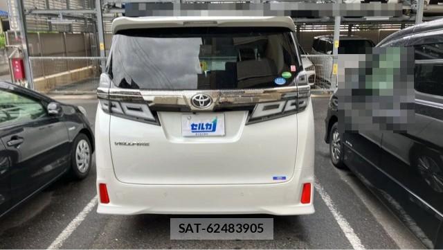 Toyota VELLFIRE 2019-07 8281038-1
