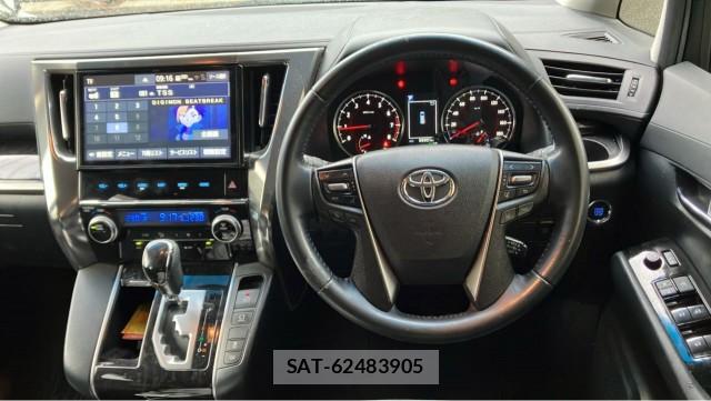 Toyota VELLFIRE 2019-07 8281038-16