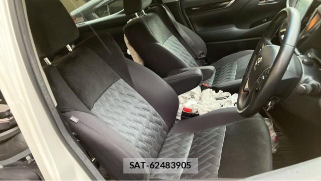 Toyota VELLFIRE 2019-07 8281038-5
