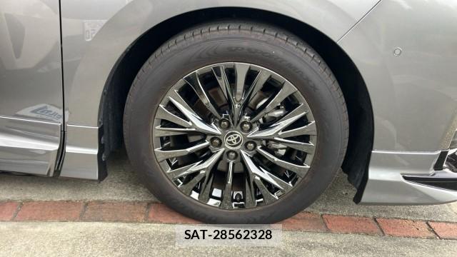 Toyota VELLFIRE 2025-06 8281049-8