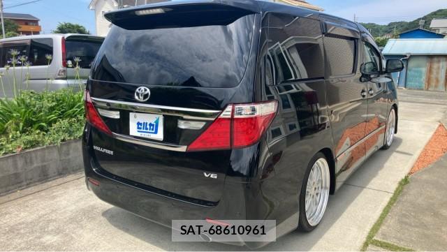 Toyota VELLFIRE 2013-07 8281105-12