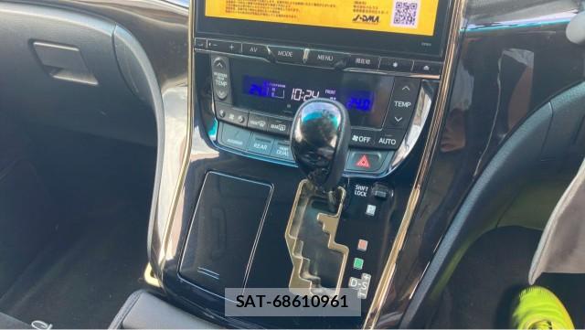 Toyota VELLFIRE 2013-07 8281105-14