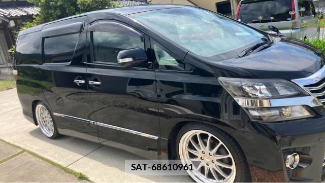 Toyota VELLFIRE 2013-07 8281105-3