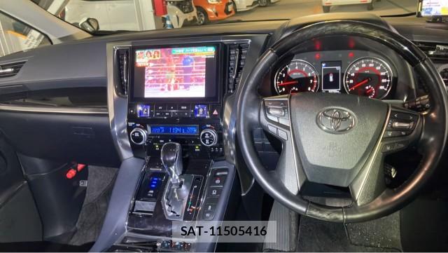 Toyota VELLFIRE 2018-02 8281154-2
